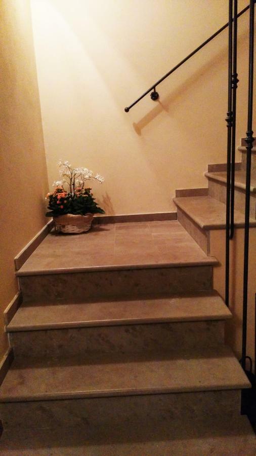 A Casa Di Patty Apartment Лука Екстериор снимка